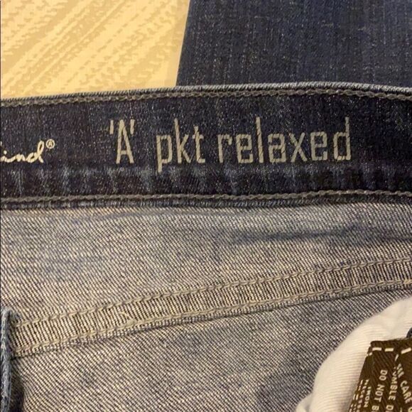 74AMK Men’s A Pkt Relaxed Blue Button Fly Jeans - Picture 6 of 7